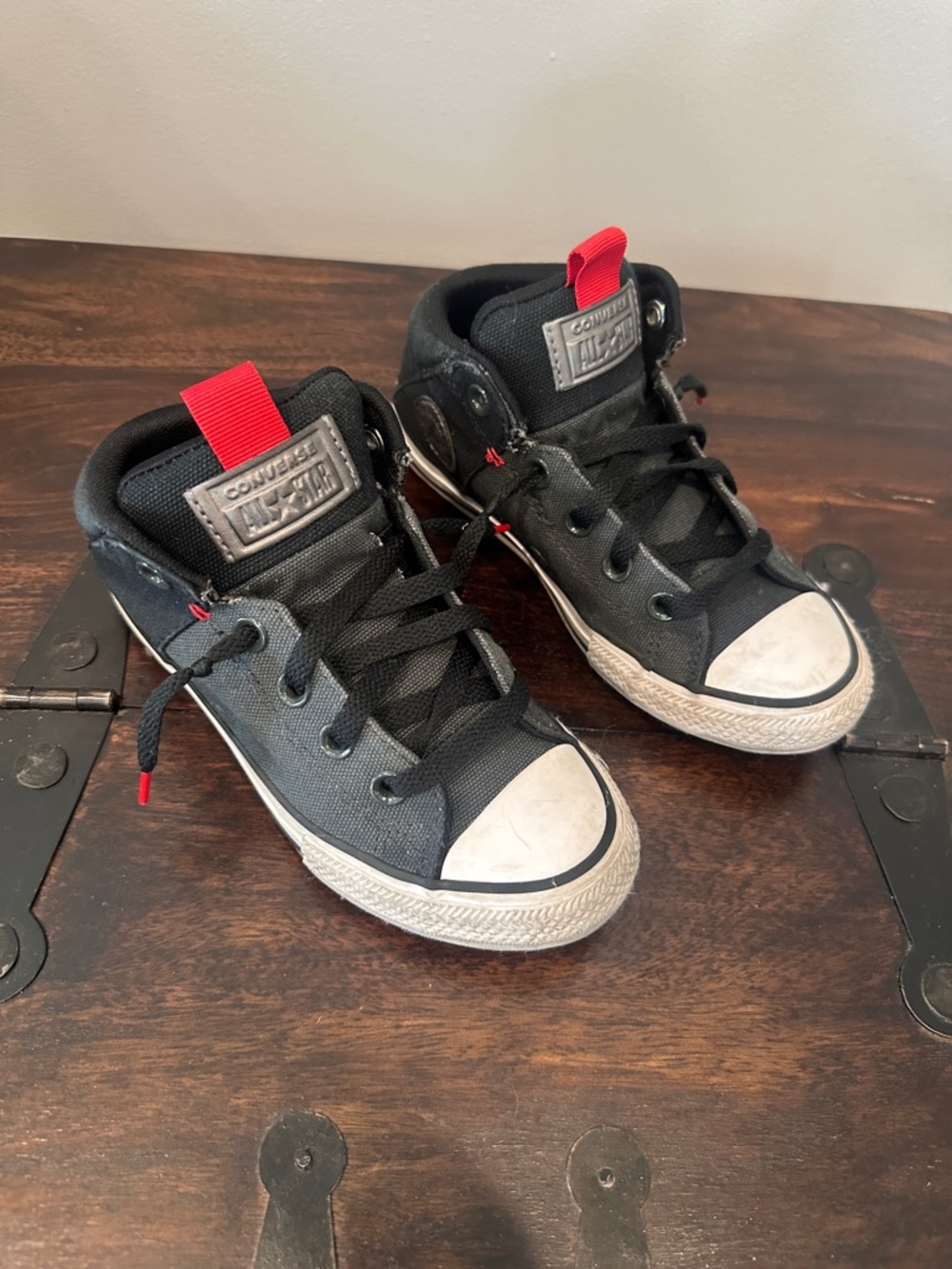 Converse Kids Black High-Top Sneakers Size 2